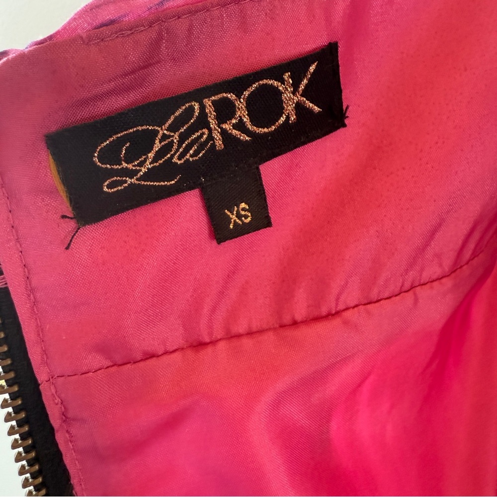 LaROK Strapless Ombre Rosette Mini Dress Pink Red Pleated | Womens XS - Picture 7 of 7